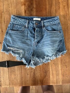 Denim Frayed Hem High-Rise Shorts - Blue